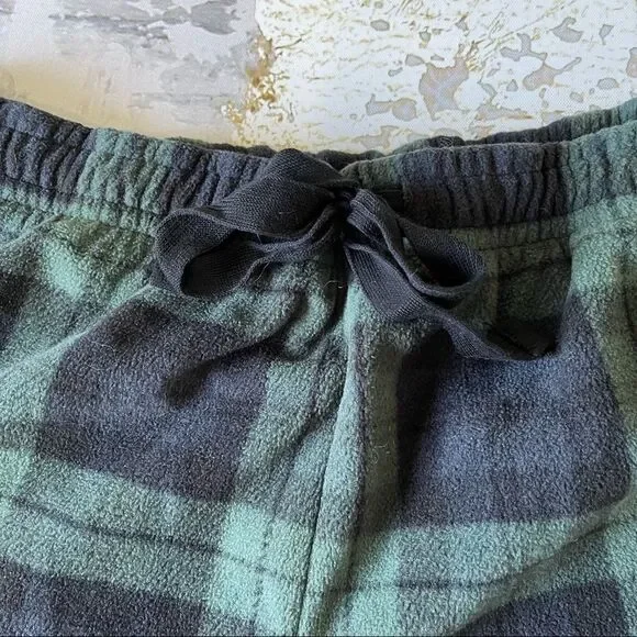 GAP Microfleece Pajama Set - Picture 6 of 7